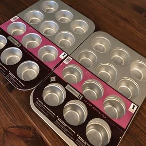 Brand new Muffin Pans